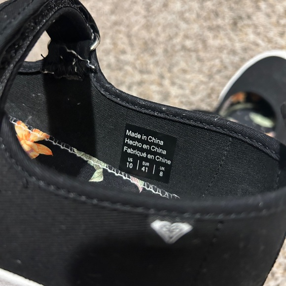 Roxy Women’s Sunfari Mary Jane Sneakers Size 10 - Picture 10 of 11